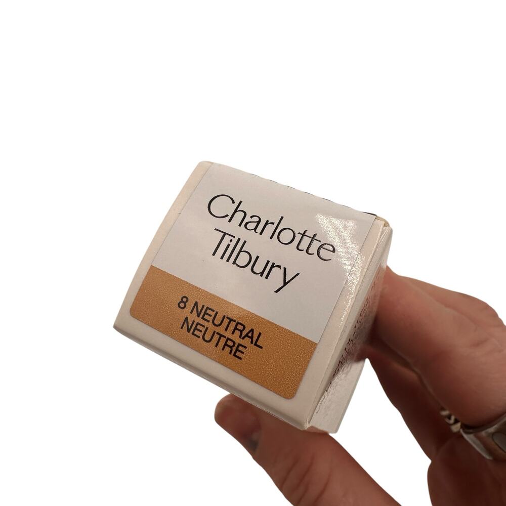 Charlotte Tilbury Beautiful Skin Medium Coverage Liquid Foundation #8 Neutral - Picture 8 of 8